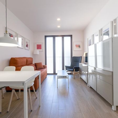 Apartments Madrina Valencia Exterior photo