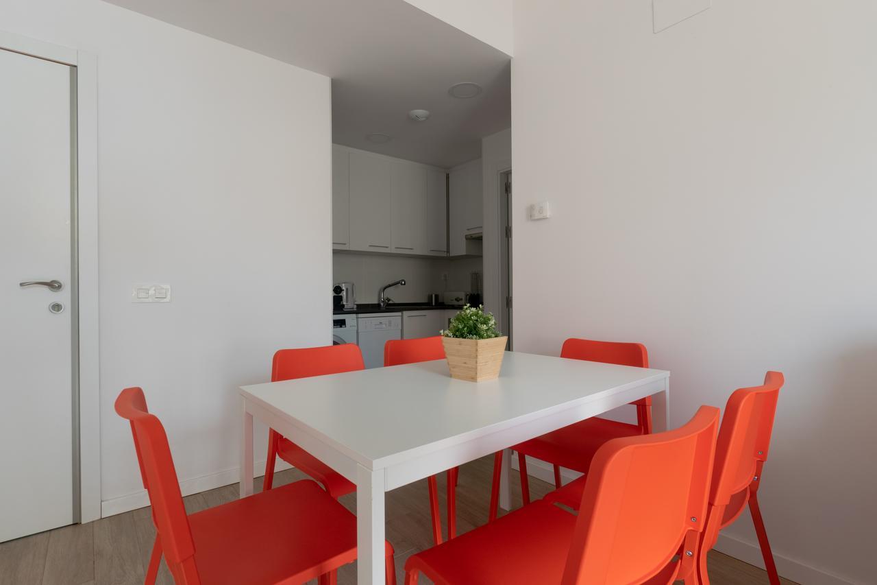 Apartments Madrina Valencia Exterior photo
