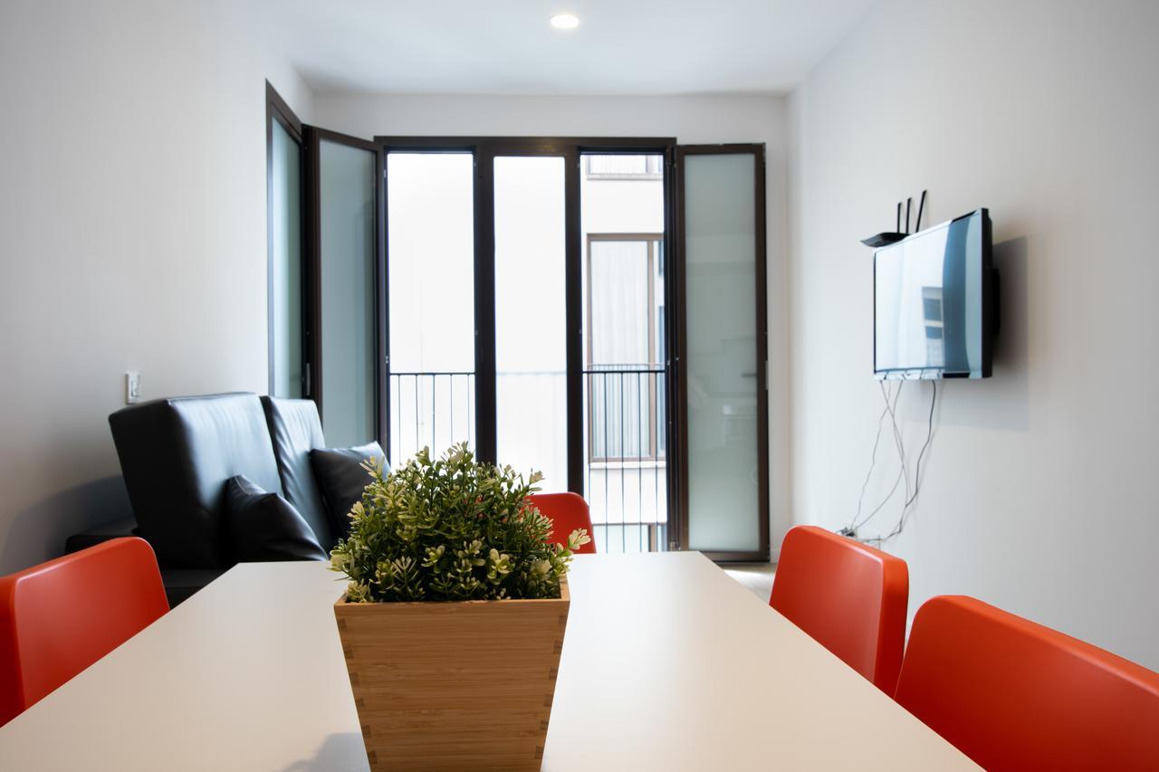 Apartments Madrina Valencia Exterior photo